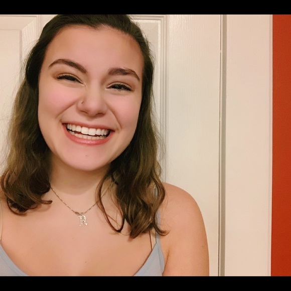 Meet your Posher, Rachael - Picture 1 of 1